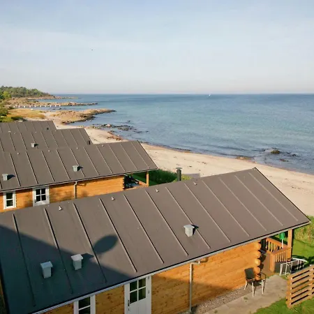 Дом отдыха 6 Person Holiday In